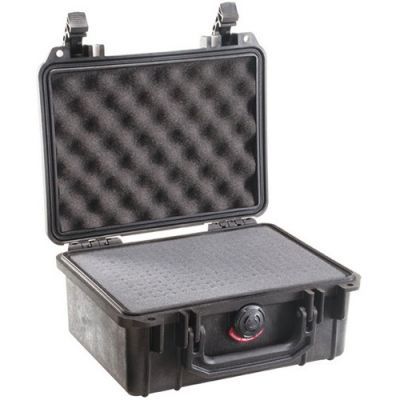 Pelican 1470 Case w/ Pick 'n' Pluck Foam (Black)